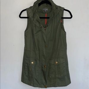 EUC Market and Spruce XS vest